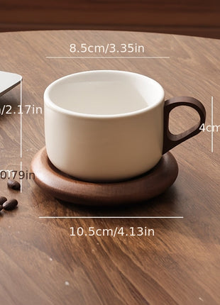 Lignovancia Keramik-Kaffeetasse mit Holzgriff und Untersetzer, cremefarben, frontansicht