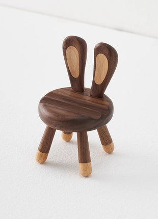 Kreativer Handyhalter aus edlem Walnuss- & Buchenholz | Miniatur-Stuhl als Schreibtisch-Organizer | Gopure Studio Gopure Studio