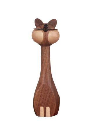 Holzfigur Katze aus Holz, stehende Figur mit Fliege und ausgebildeten Pfoten