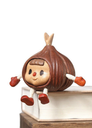 Süßer Kastanien-Elf Kantenhocker aus Massivholz | Kreative Wichtel Holzfigur | Gopure Studio Gopure Studio