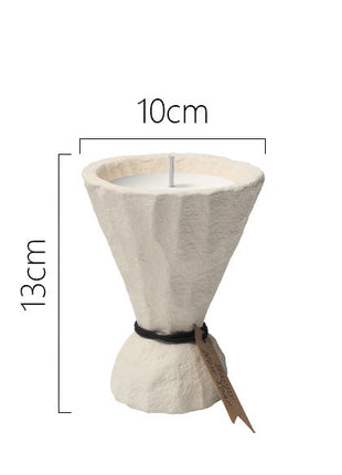Kerzengefäß cremefarben, Maße ca. 10 cm/13 cm, mit schwarzem Band und Kerze