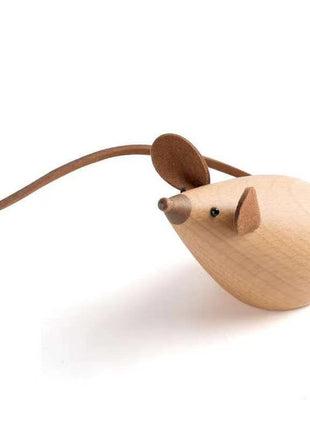 Holzfigur Maus aus Massivholz, liegend mit langem Schweif