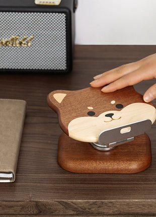 Höhenverstellbarer Smartphone-Ständer aus Massivholz mit Shiba-Hund-Motiv, braun